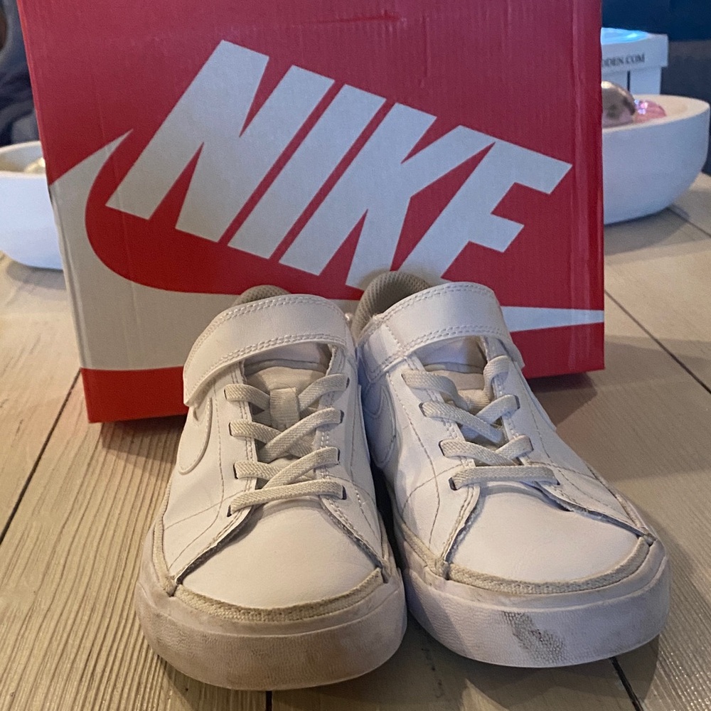 Nike Kids Cream Leather Sneakers with Velcro Strap